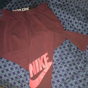 Nike leggings